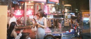 曼谷夜生活Nana Plaza来过不揣着一颗猎奇的心到了泰国,看了人妖秀并不很惊艳。-泰风月 – 专业泰国夜生活攻略指南